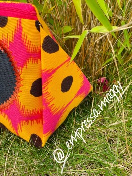 Zipper Triangle Bag Frieda Vol 3