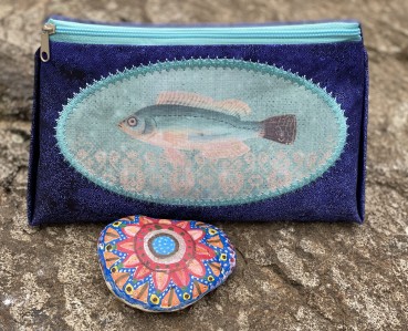 Zipper Triangle Bag -  Fish