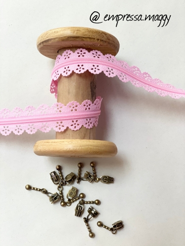 Endlosreißverschluss - Spitze Spirale 3 mm - Rosa  + 4 Zipper Altmessing