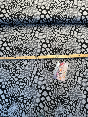 Jacquard - Jersey Swafing - Safari - Leo Schwarz/Grau - Reststück ca.140 cm