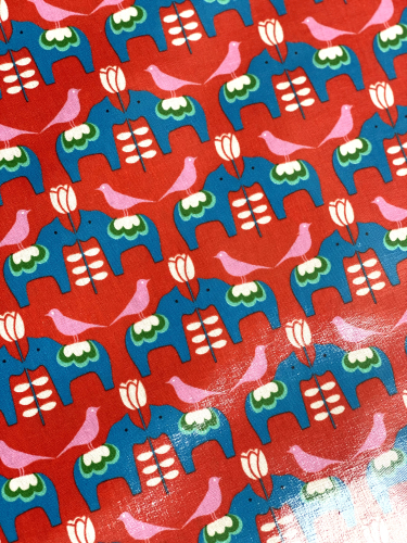 Mees&Mees für Kokka - Wachstuch - Dala Love - Rot