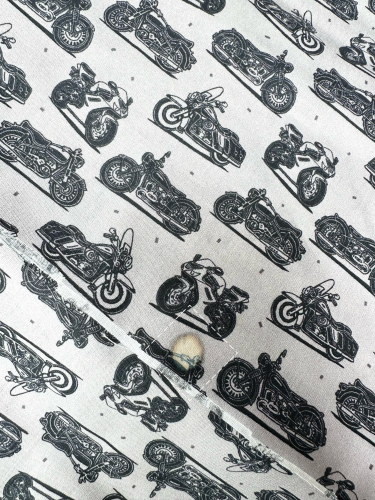 Preview: Baumwolle - Motorräder - Retro - B-Ware Reststück ca. 280 cm