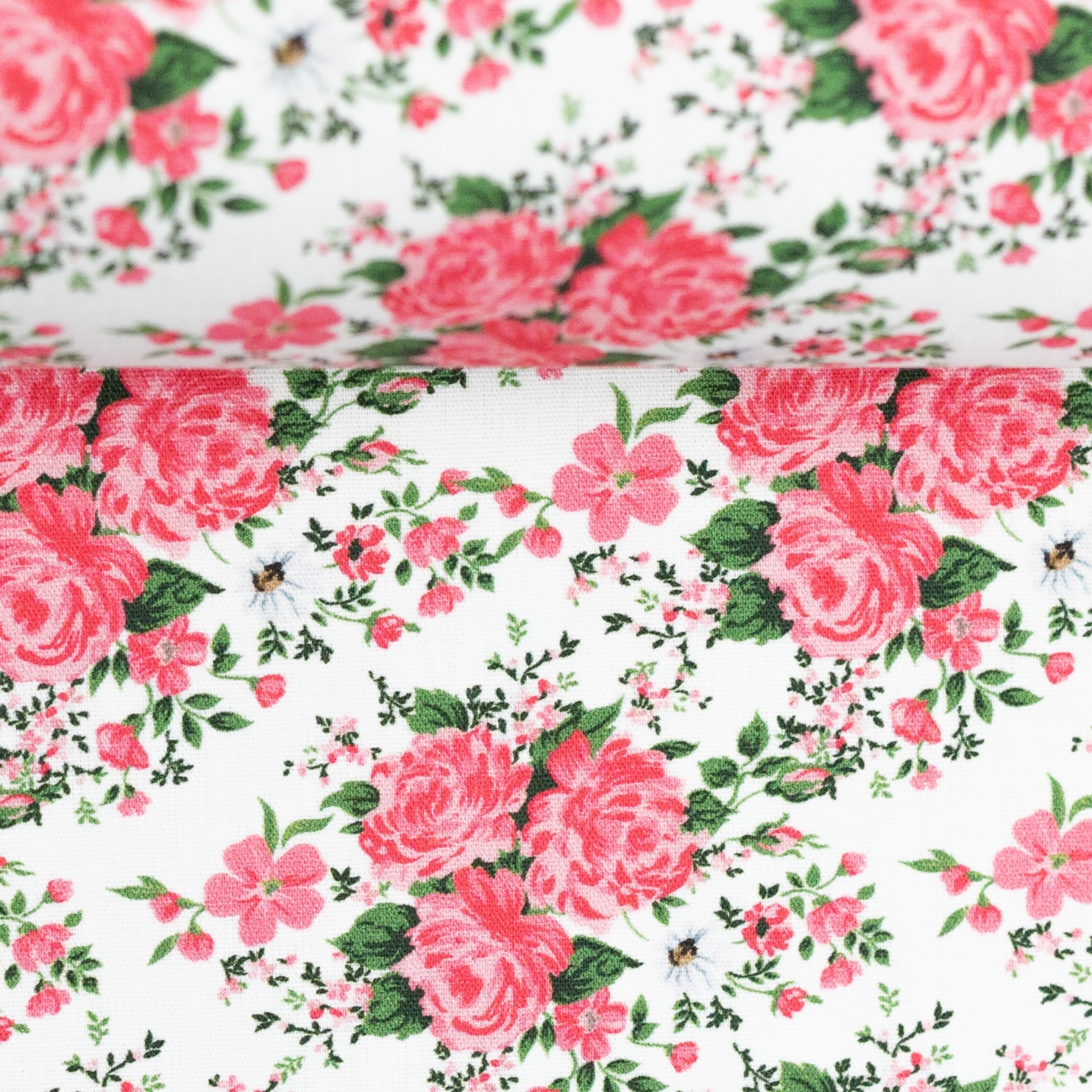 Baumwolle - Rosen - Weiß