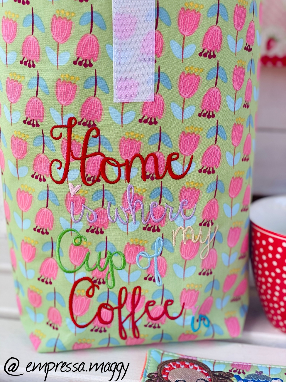 Lunchbag - Home is Coffee