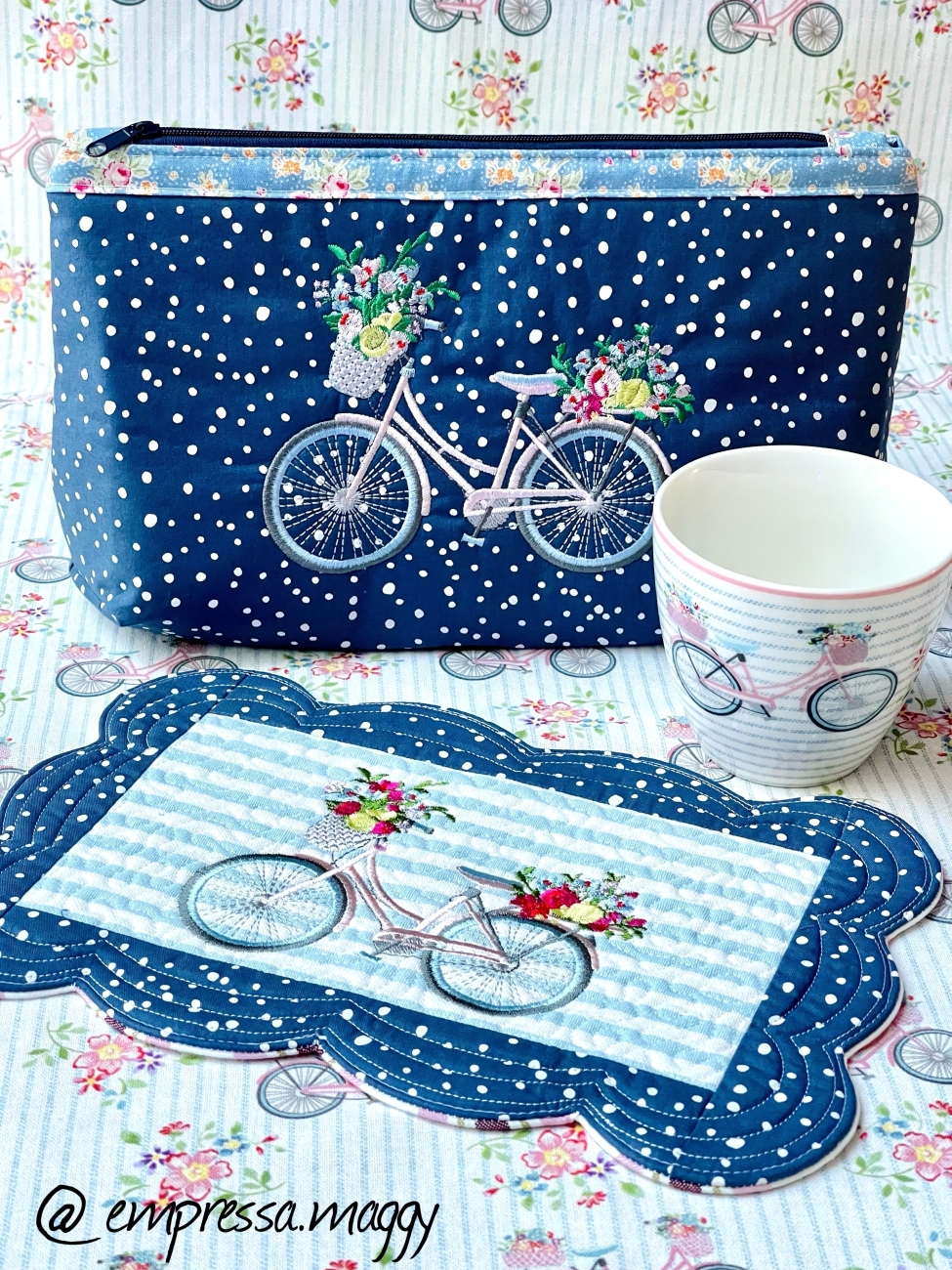 Täschchen - Fahrrad - Blaue Punkte