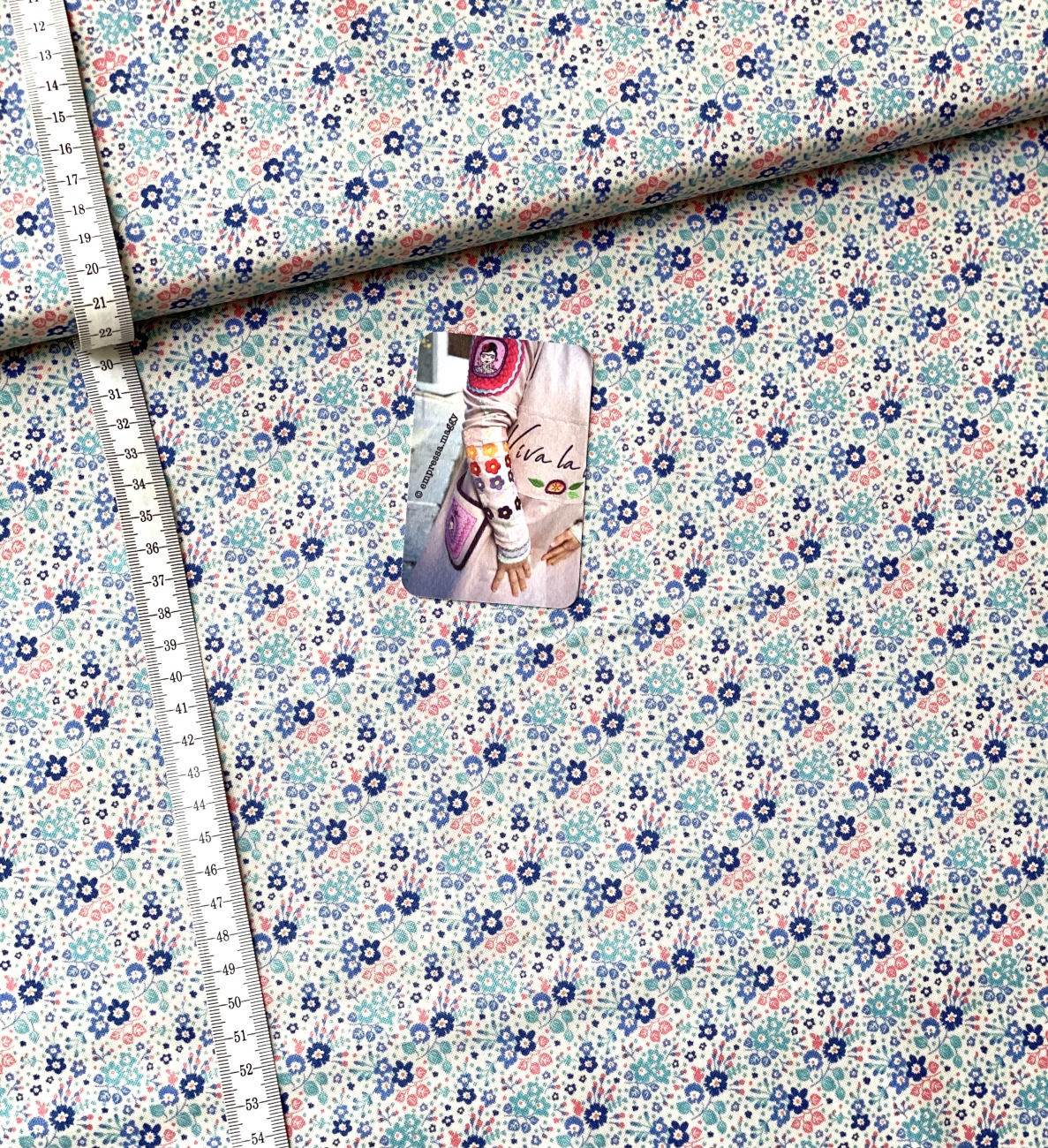 Tilda Patchwork Baumwolle - Flower Confetti Blue