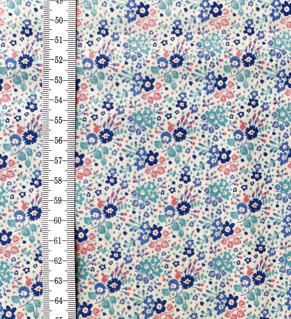 Tilda Patchwork Baumwolle - Flower Confetti Blue
