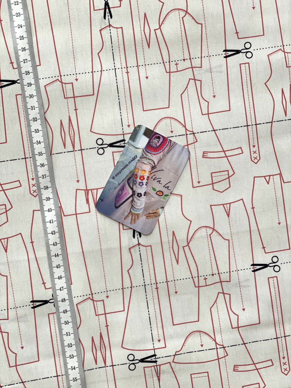 Baumwolle Schnittmuster - Naturweiß - Reststück ca. 110 cm