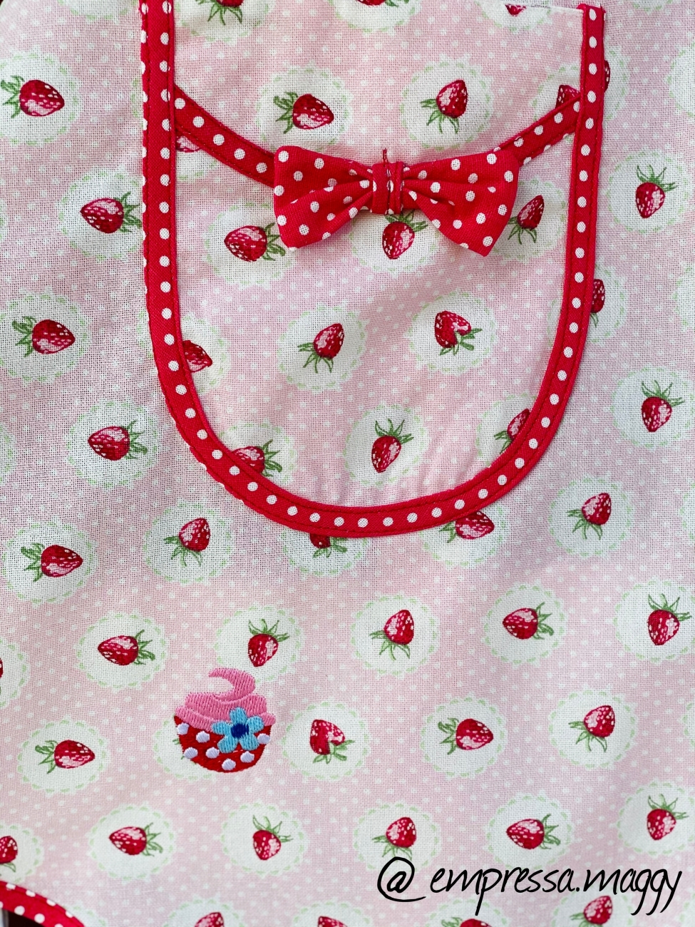 GreenGate Schürze Strawberry Pale Pink Schleife - Sweetlinge