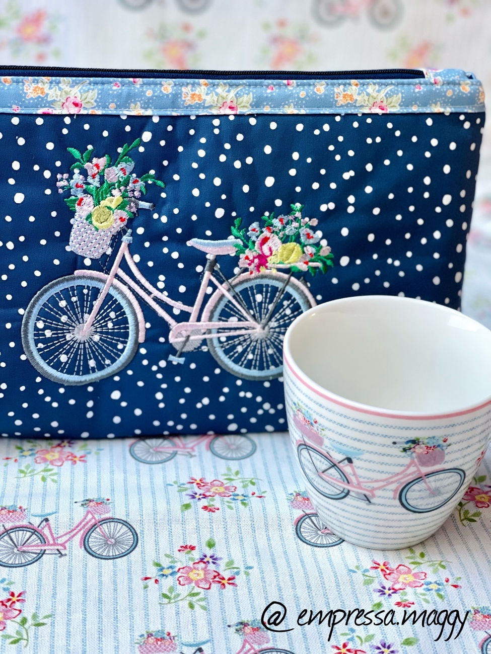 Täschchen - Fahrrad - Blaue Punkte