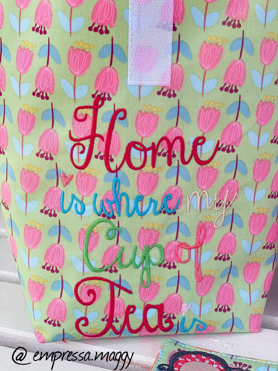 Lunchbag - Home is Tee