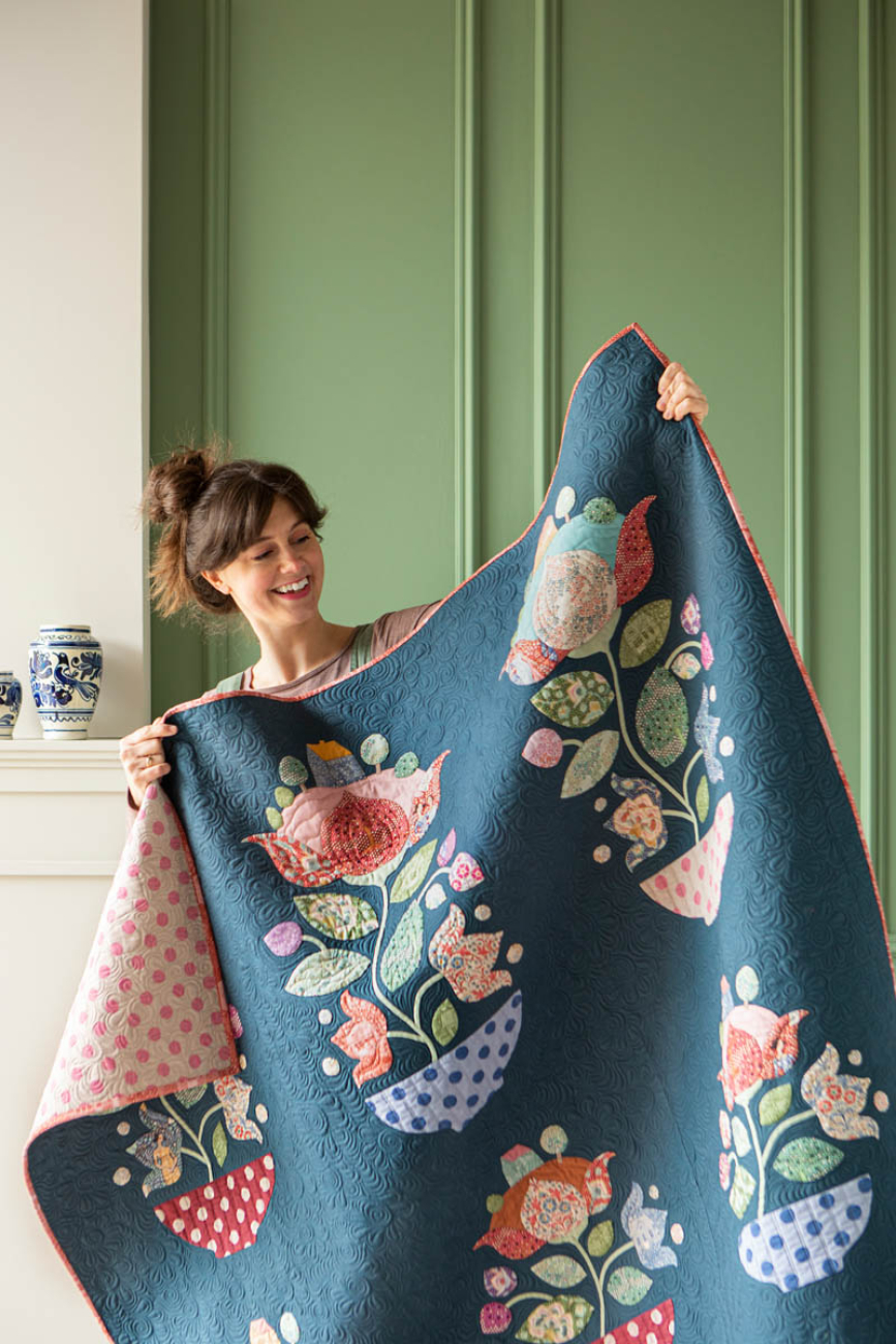 Tilda Patchwork Stoff Baumwolle - Hometown - Applegarden Blue