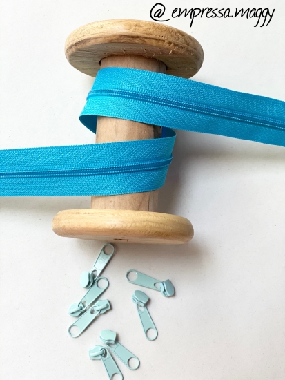 Endlosreißverschluss - Band 3 mm - Türkis + 4 Zipper in AQUA
